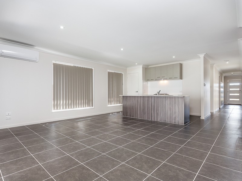 66 Canopus Street, Bridgeman Downs QLD 4035