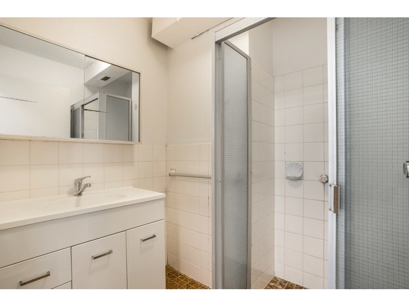 2/14 Lang Parade, Auchenflower QLD 4066