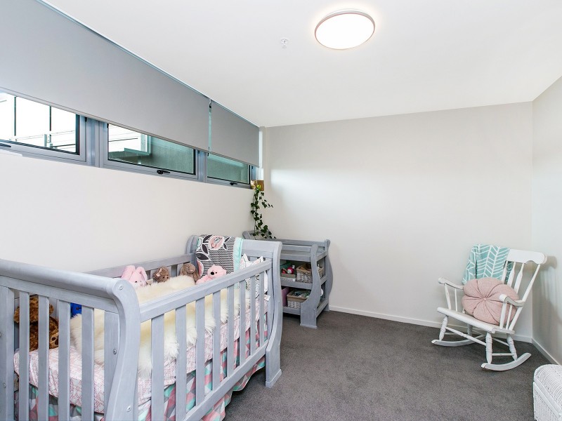 1005/30 Festival Place, Newstead QLD 4006