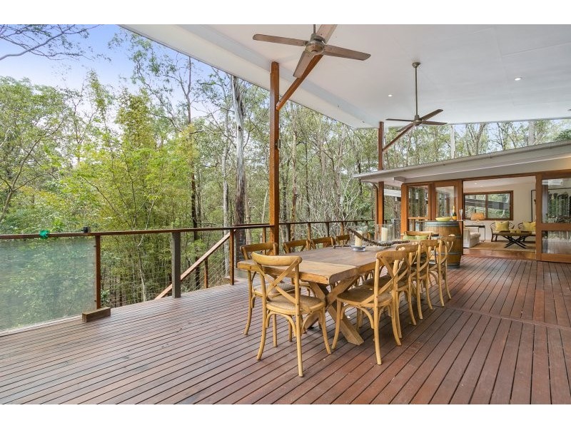 11 Wexford Street, Kenmore Hills QLD 4069