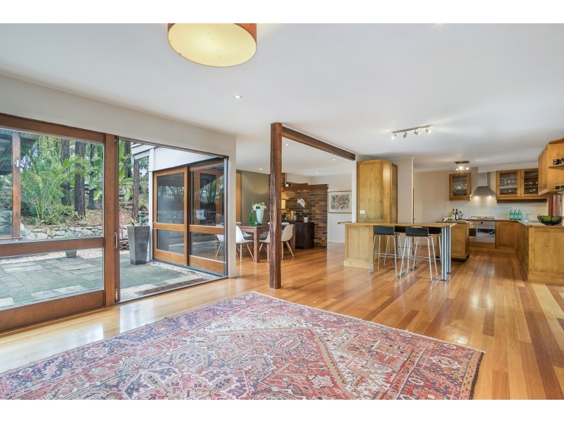 11 Wexford Street, Kenmore Hills QLD 4069