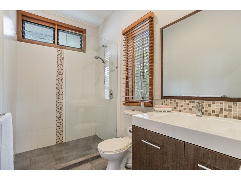 11 Wexford Street, Kenmore Hills QLD 4069