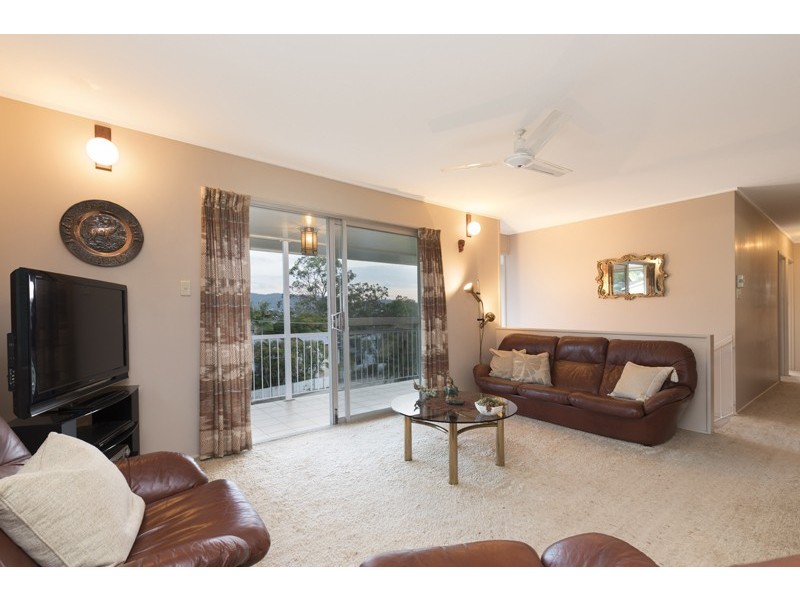 29 Grevillea Street, Everton Hills QLD 4053