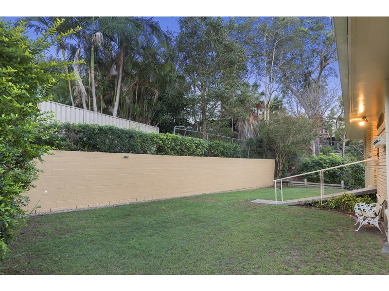 29 Grevillea Street, Everton Hills QLD 4053