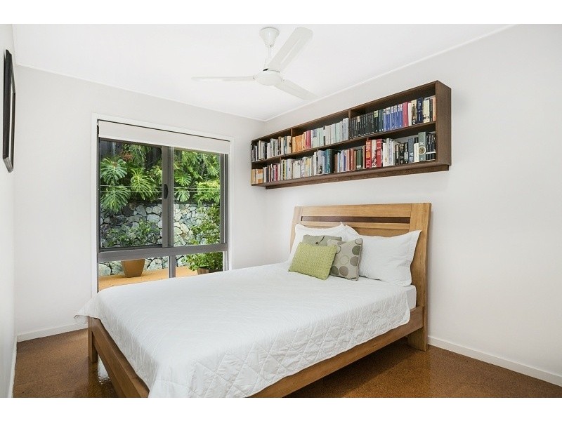 5 St David St, Kenmore QLD 4069