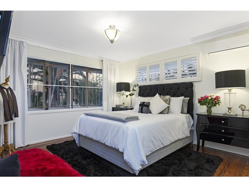 12 Stephanie Street, Aspley QLD 4034