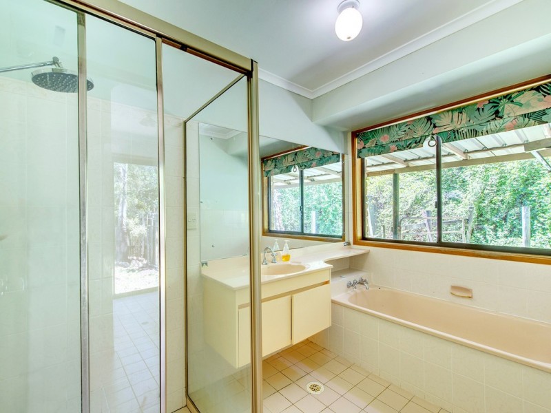 47 Glen Ruther Court, Mount Crosby QLD 4306