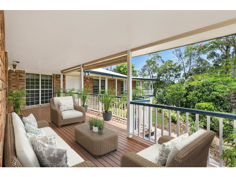 104 Creekside Street, Kenmore Hills QLD 4069