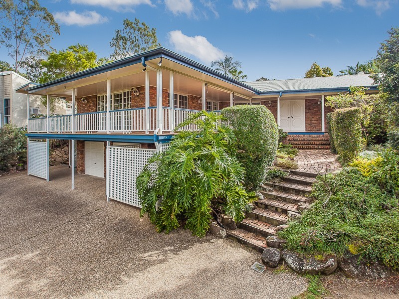 104 Creekside Street, Kenmore Hills QLD 4069