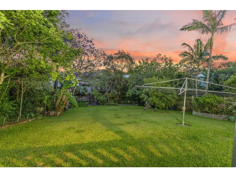 73 Boundary Road, Bardon QLD 4065