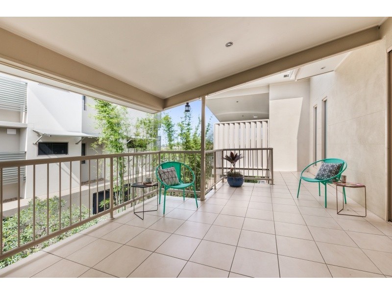 76 Durham St, St Lucia QLD 4067