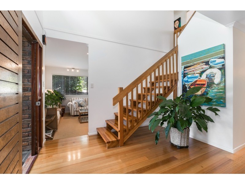 5 Tempest St, Chapel Hill QLD 4069