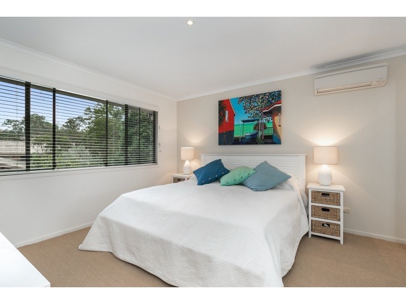 5 Tempest St, Chapel Hill QLD 4069