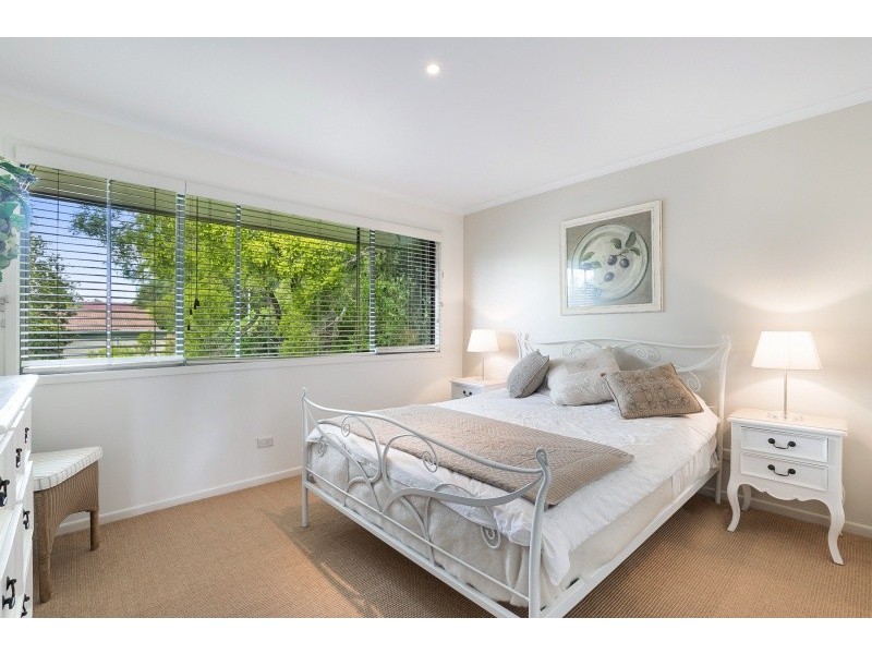 5 Tempest St, Chapel Hill QLD 4069