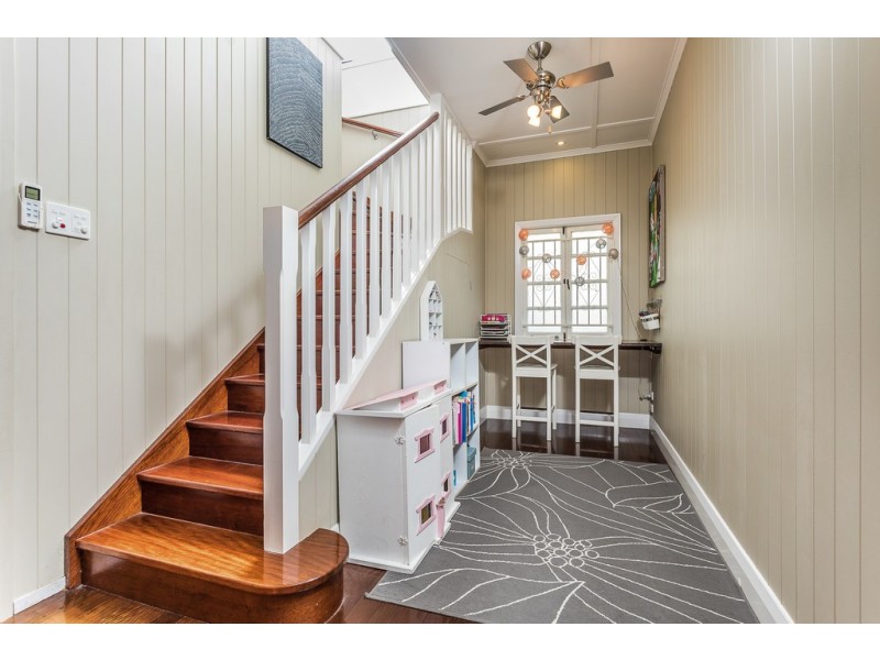 5 Panorama Street, Ashgrove QLD 4060