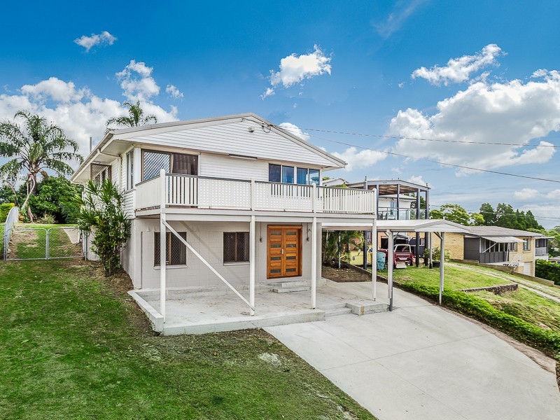 10 Kingaroy Street, Stafford Heights QLD 4053