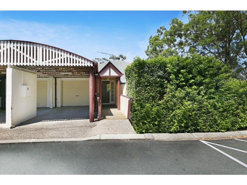 15/82 Russell Terrace, Indooroopilly QLD 4068