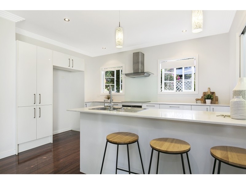 133 Royal Parade, Ashgrove QLD 4060