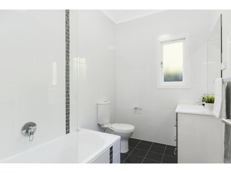 133 Royal Parade, Ashgrove QLD 4060