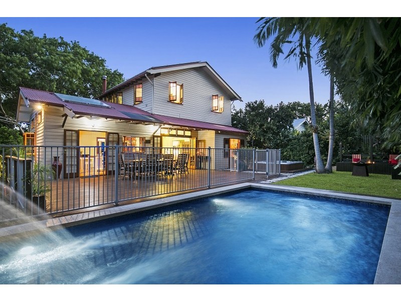 12 Tennis Avenue, Ashgrove QLD 4060