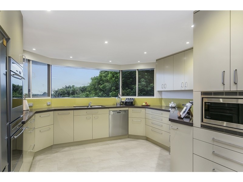 31/32 Tipuana Place, Bardon QLD 4065