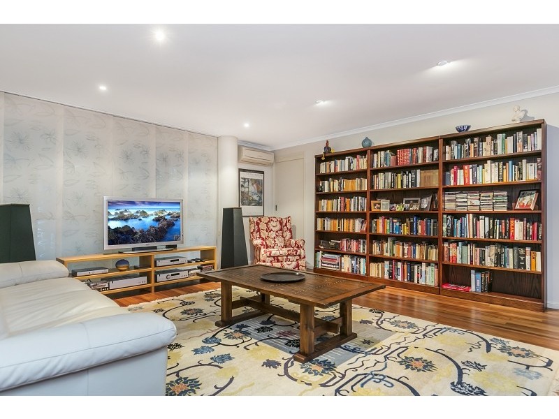 31/32 Tipuana Place, Bardon QLD 4065