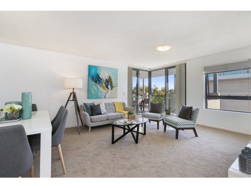 54/7 Landsborough Terrace, Toowong QLD 4066