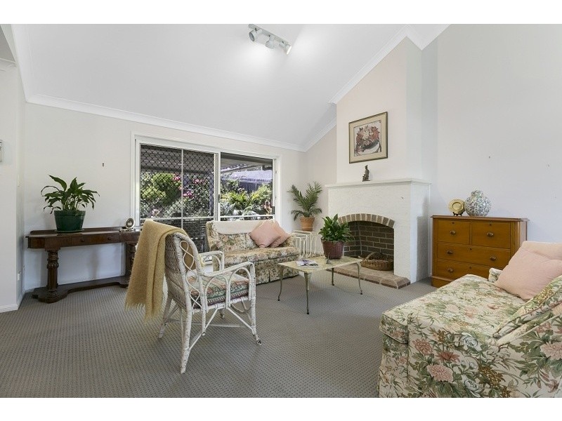 17/67 Brookfield Rd, Kenmore QLD 4069