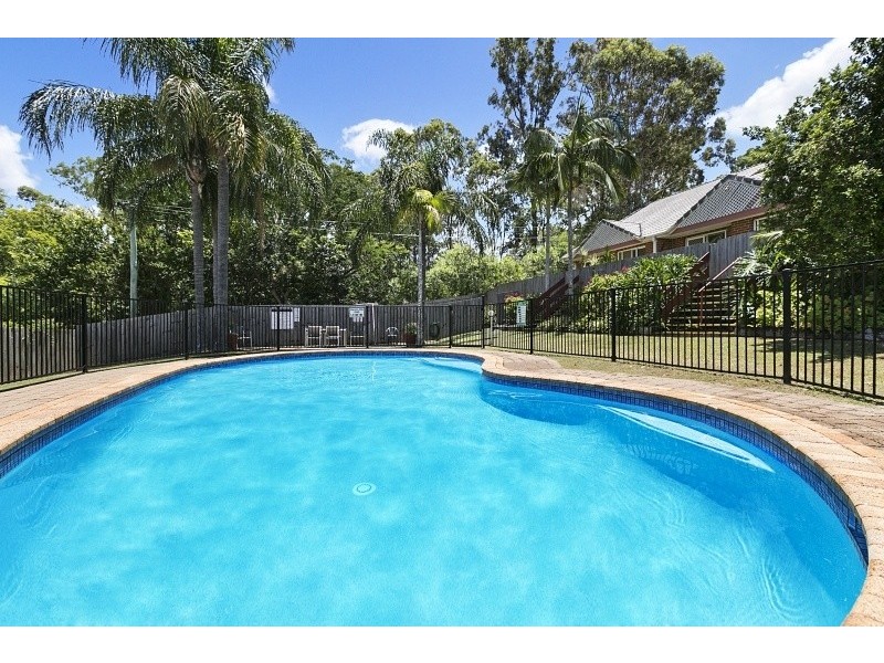 17/67 Brookfield Rd, Kenmore QLD 4069