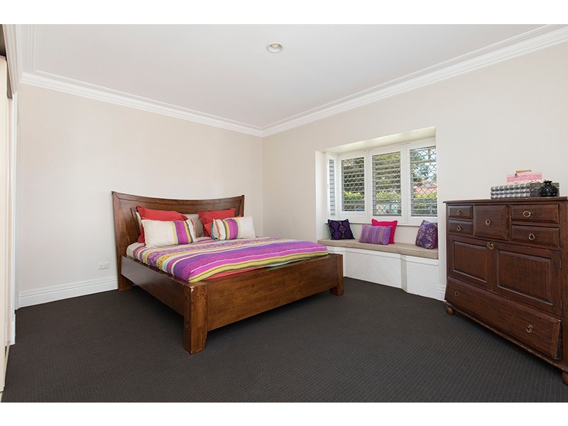 1 Winchcombe Avenue, Murrumba Downs QLD 4503