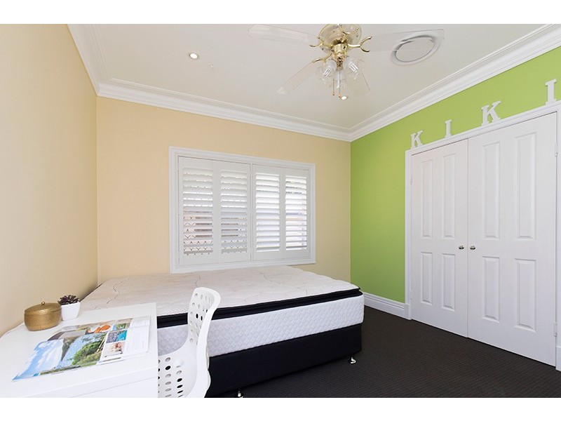 1 Winchcombe Avenue, Murrumba Downs QLD 4503