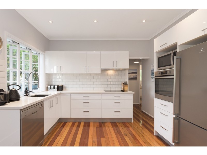 86 Heliopolis Parade, Mitchelton QLD 4053