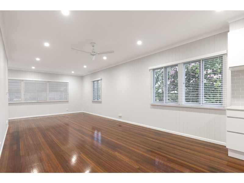 143 Coopers Camp Road, Bardon QLD 4065