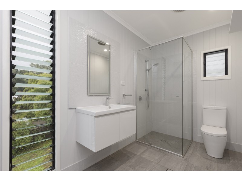 143 Coopers Camp Road, Bardon QLD 4065