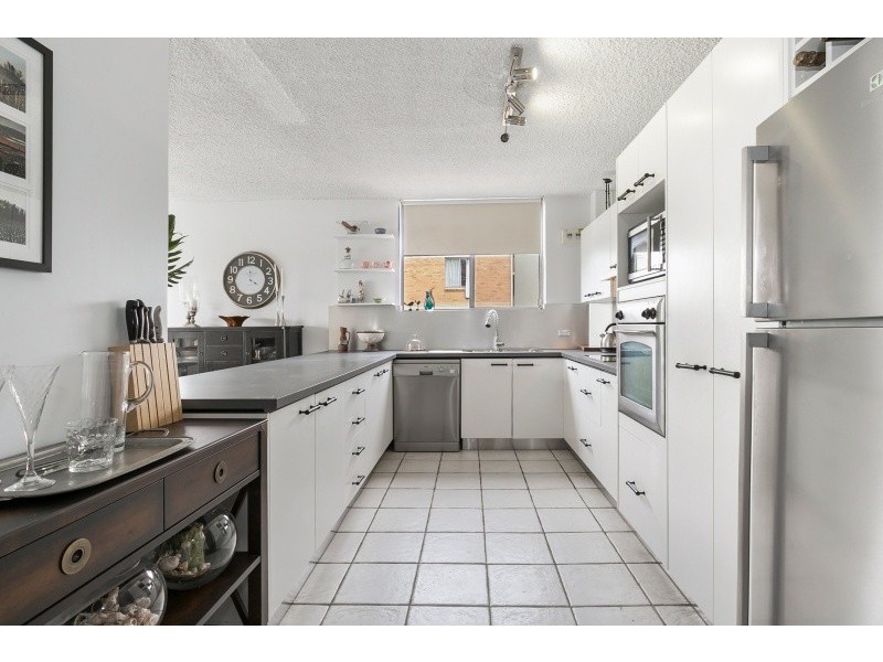 15/136 Macquarie Street, St Lucia QLD 4067