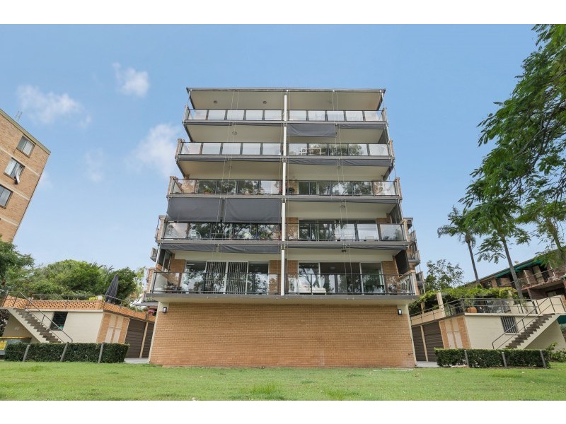 15/136 Macquarie Street, St Lucia QLD 4067