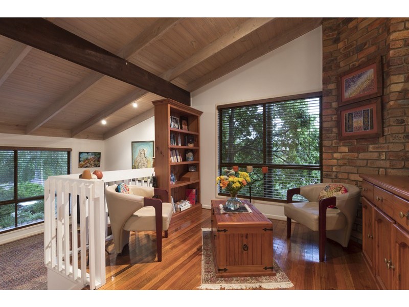 8 Parton Street, Stafford Heights QLD 4053