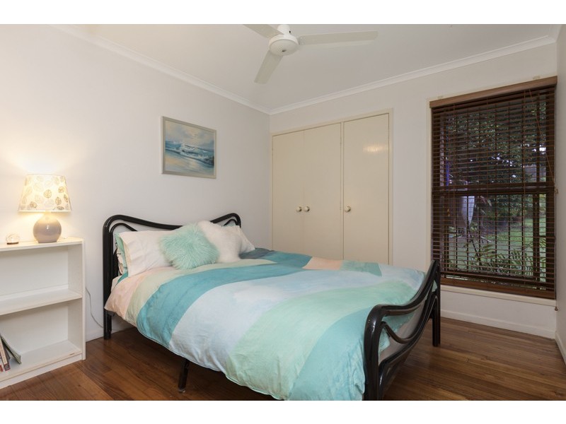 8 Parton Street, Stafford Heights QLD 4053