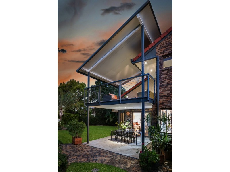 3 McInnes Place, Mount Ommaney QLD 4074