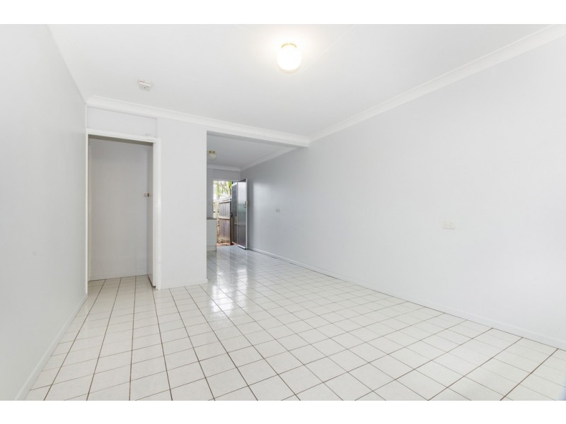 1/14 Grove Street, Toowong QLD 4066