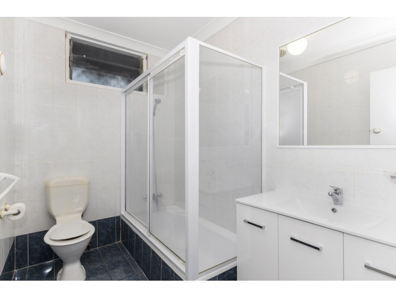 1/14 Grove Street, Toowong QLD 4066