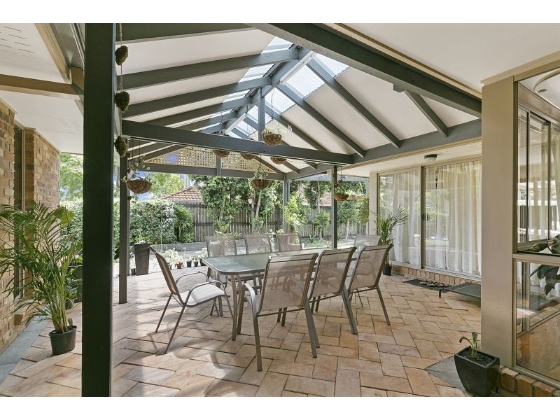 30 Drysdale Cr, Brookfield QLD 4069
