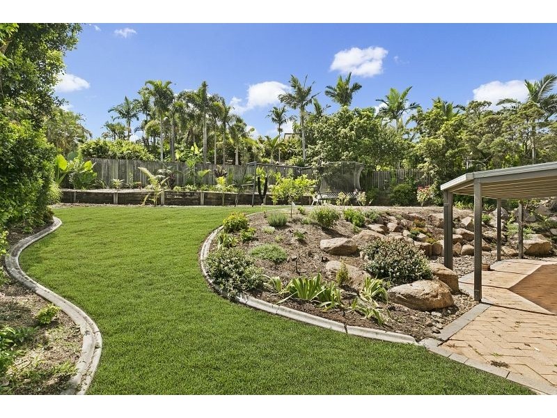 30 Drysdale Cr, Brookfield QLD 4069