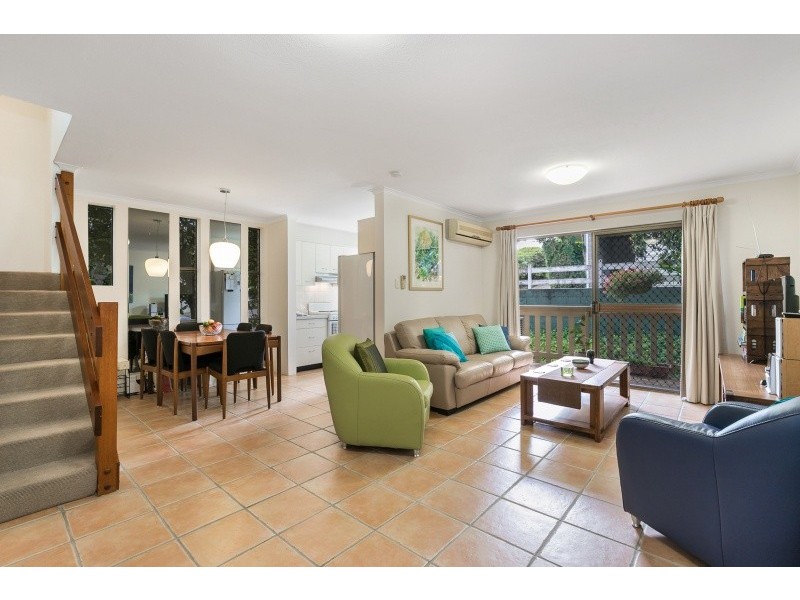 2/44 Miskin Street, Toowong QLD 4066