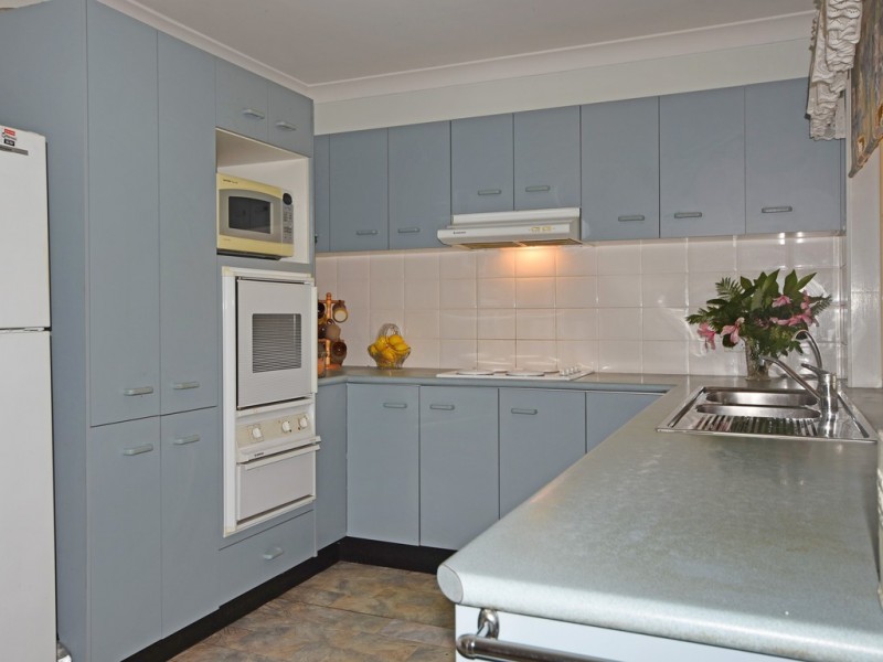 22 Elmhurst Crescent, Flinders View QLD 4305
