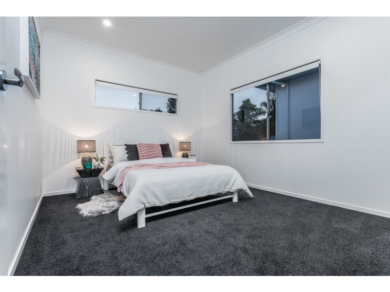 6 Balderstone Street, Corinda QLD 4075