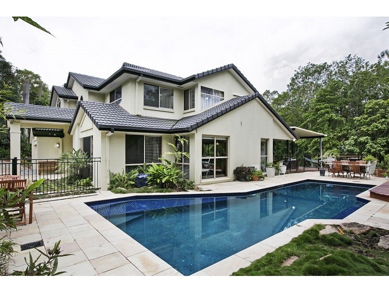 31 Shannan Place, Kenmore Hills QLD 4069