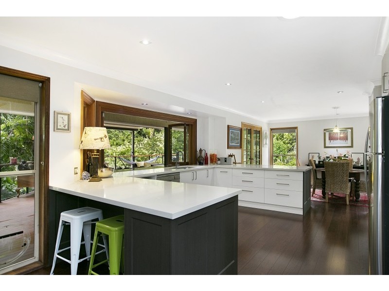 31 Shannan Place, Kenmore Hills QLD 4069