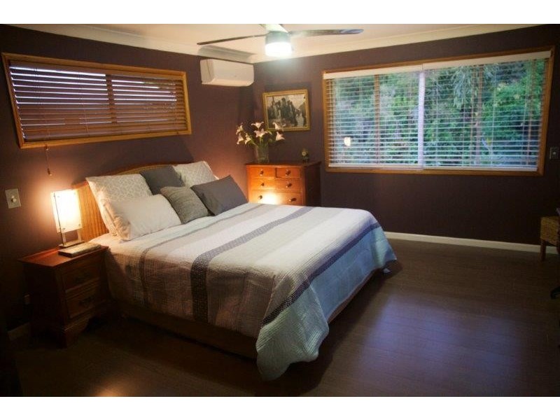 31 Shannan Place, Kenmore Hills QLD 4069