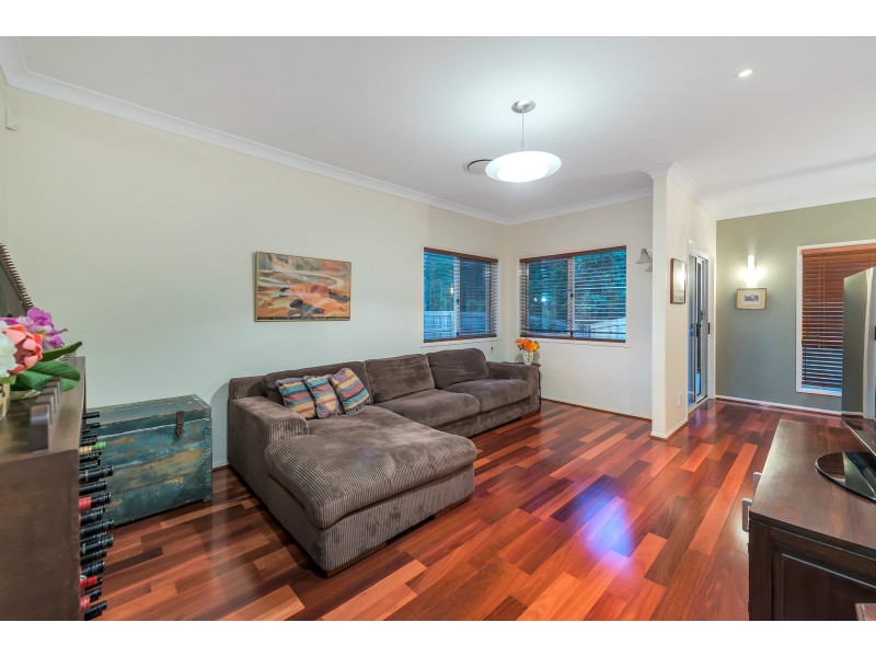 681 Jesmond Road, Fig Tree Pocket QLD 4069